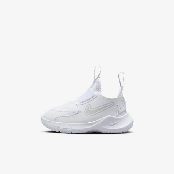 Girls White Shoes. Nike